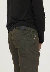 Lee Cooper Pantalon classique - kaki olive