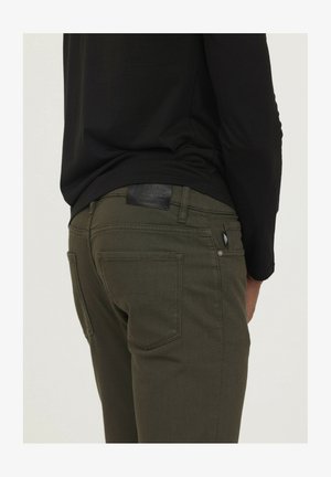 Lee Cooper Pantalon classique - kaki olive