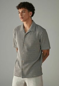 Next TEXTURED SHORT SLEEVE - Majica - neutral brown stripe
