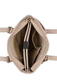 Borsa a tracolla in pelle beige, design strutturato, doppie tasche con zip, tasca interna, texture liscia, tracolla regolabile, accenti minimalisti.