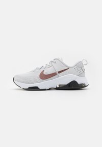 Nike Performance - ZOOM BELLA 6 - Avalynė treniruotėms - photon dust/smokey mauve/white/black Miniatiūros vaizdas 1