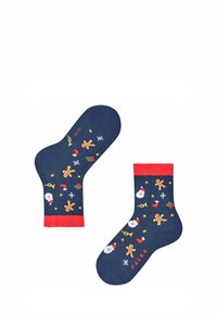 Calze blu navy con risvolti rossi e fantasie natalizie giocose, tra cui omini di pan di zenzero, fiocchi di neve e icone festive. Realizzate in materiale morbido.