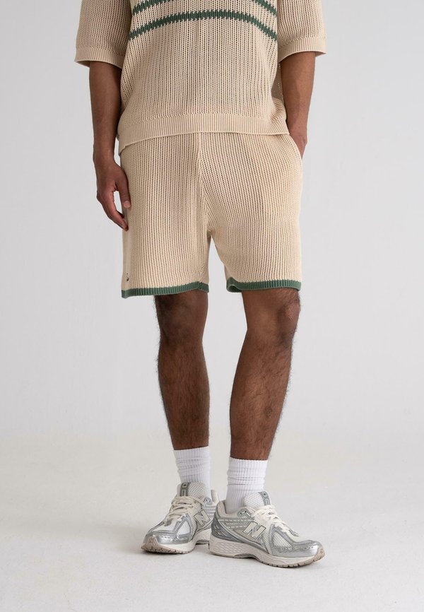 RESORT KNITTED  - Shorts