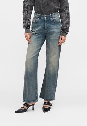 DSENT - Tiesaus kirpimo džinsai - 01