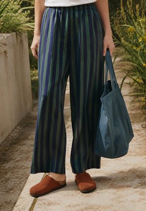 OYSHO, RELAXED FIT - Muiltjes - orange