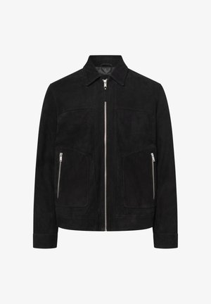 Zwarte suède jas met ritssluiting aan de voorkant, puntige kraag, twee ritssluitingszakken aan de zijkant, lange mouwen en gestikte details.