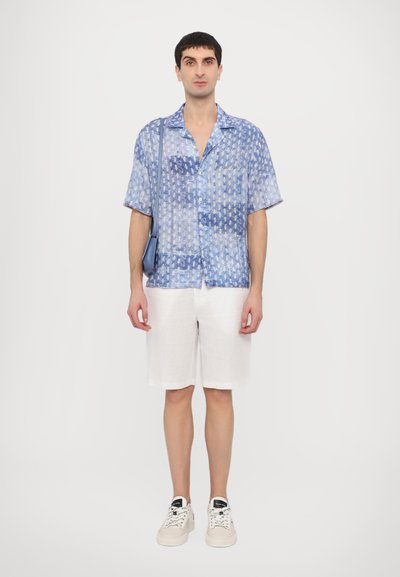 120% Lino SHORT SLEEVE  REGULAR FIT MEN SHIRT - Srajca - washed blue