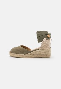 CARINA  - Sandali s platformo - olive