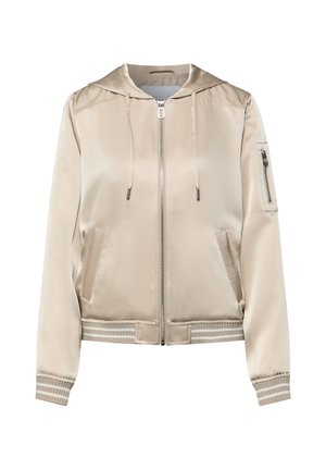 Chaqueta bomber de satén beige con capucha, cremallera frontal, puños y dobladillo acanalados con franjas, dos bolsillos delanteros y bolsillo con cremallera en la manga izquierda.
