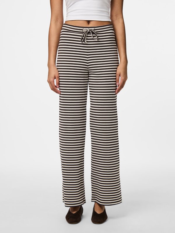 PCLAYA MW WIDE  - Stoffhose - chicory coffee