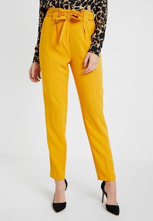 KIOMI TALL, Pantalon classique - mustard yellow