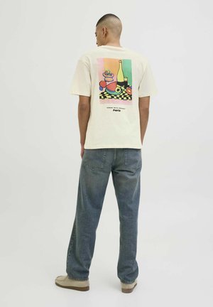 RÜCKEN RUNDHALSAUSSCHNITT - T-shirt print - egret