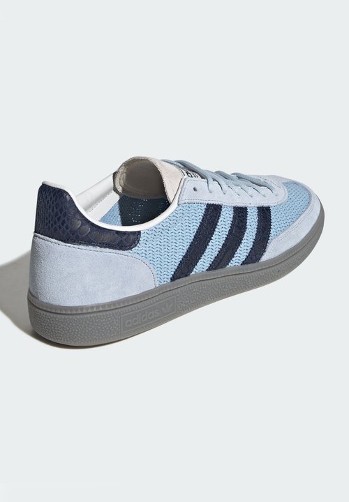 adidas ORIGINALS HANDBALL SPEZIAL SHOES - Trainers - clear sky night indigo crystal sky — photo 4