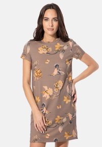 Blumenkleid mit kurzen Ärmeln, brauner Stoff mit orangefarbenen und gelben Blumenmustern, weiche Textur und lockere Passform.