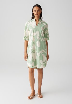 OPUS REGULAR MIDI FIT PRINT - Day dress - green glow
