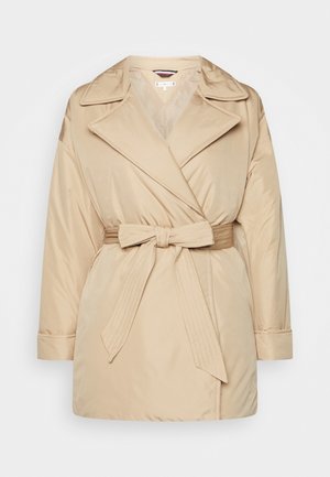 Abrigo de invierno - beige