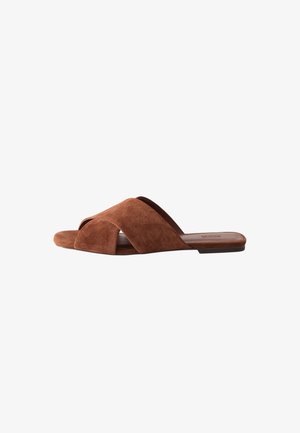 & OTHER STORIES, & OTHER STORIES CROSSOVER SANDALS - Sandalias planas - brown