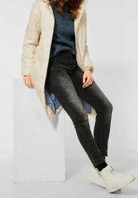 Street One Svetr - dark green