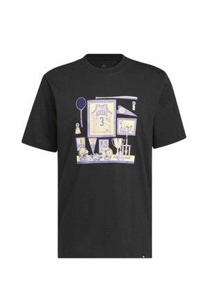 adidas Sportswear, ADIDAS SPORTSWEAR SPORTS BAR MEMORABILIA GRAPHIC T-SHIRT - T-shirt con stampa - black