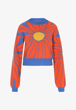 Hækletrøje i orange og blå med et solstrålemønster med en gul midte, rund hals og cropped design. Blødt strikket tekstur.