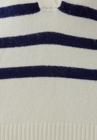 ROLAND  - Jumper - ivory navy stripe