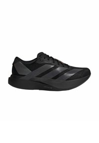 Zapatos de running negros hechos de malla transpirable, con rayas tonales, un cuello acolchado y una suela texturizada con el logo "LIGHTSTRIKE PRO".