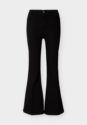 Jeans neri a vita alta con gamba svasata, chiusura con bottone e cerniera, tasche frontali e vestibilità aderente su fianchi e cosce.