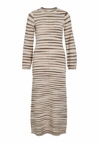 Lang, beige strikket kjole med brune horisontale striper, rund halslinning og lange ermer, med rett snitt og rillet tekstur.