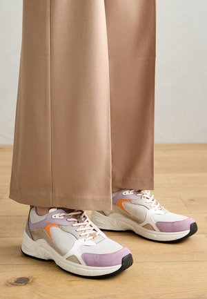 ZARVIA - Trainers - off white/lilac