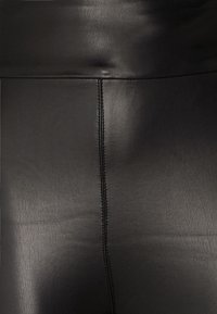 Guess PRISCILLA  - Leggings - Calças - jet black