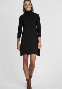 Oxmo OXWINALA - Abito in maglia - black