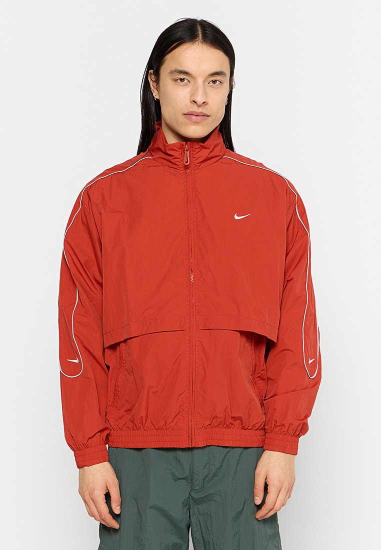 Nike Sportswear Lichte jas rood