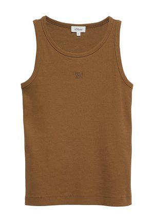 Brązowy prążkowany top na ramiączkach z okrągłym dekoltem i małym haftowanym logo na środku z przodu poniżej kołnierza.
