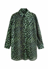 Groene overhemd met knopen, voorzien van een luipaardprint in verschillende tinten groen en zwart, met een klassieke kraag en lange mouwen.