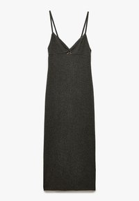 Schwarz, ärmelloses Kleid mit tailliertem Design, V-Ausschnitt und einer dekorativen Schleife in der Mitte. Vertikale Rippstruktur über das gesamte Kleid.