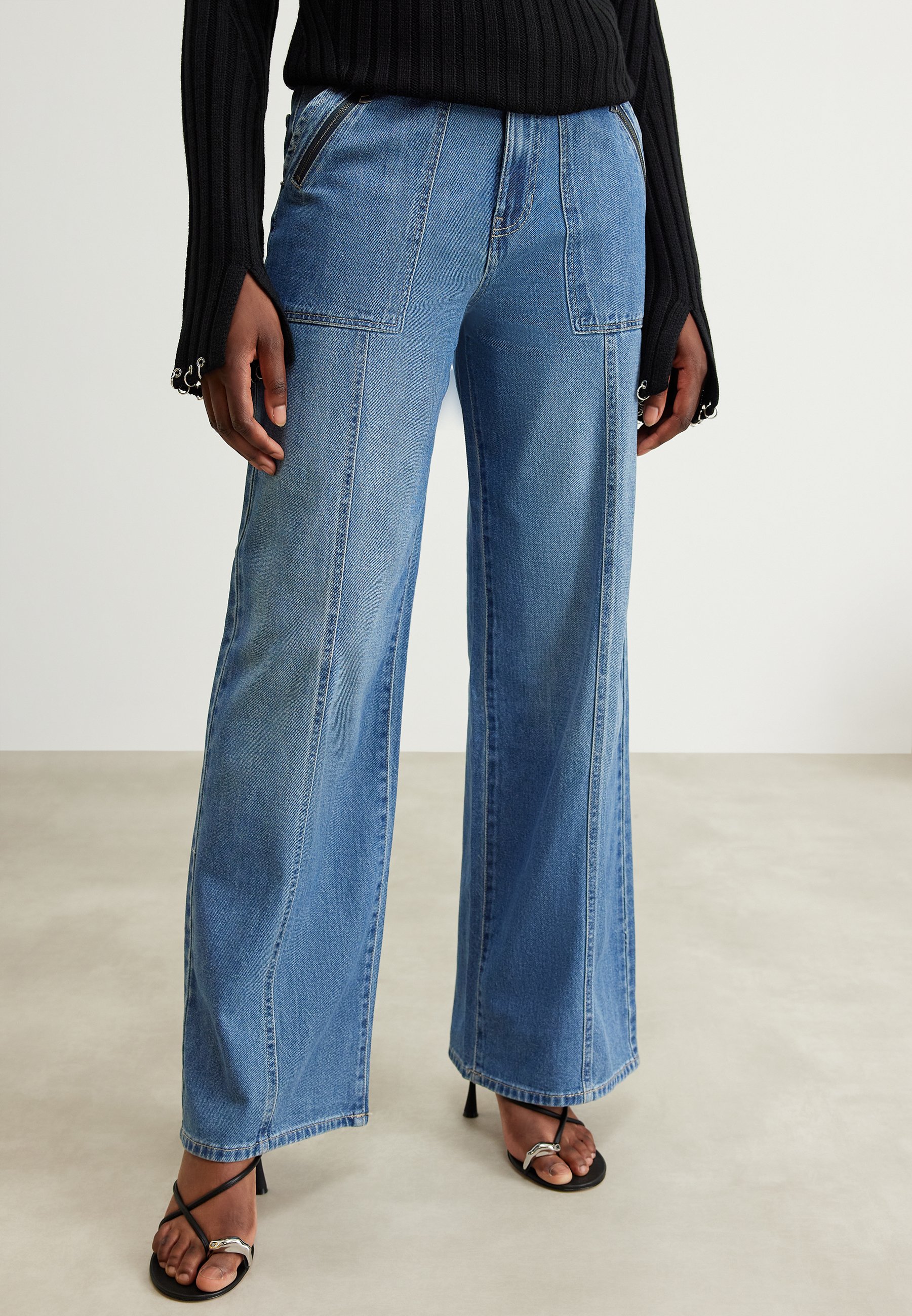 dkny wide leg jeans