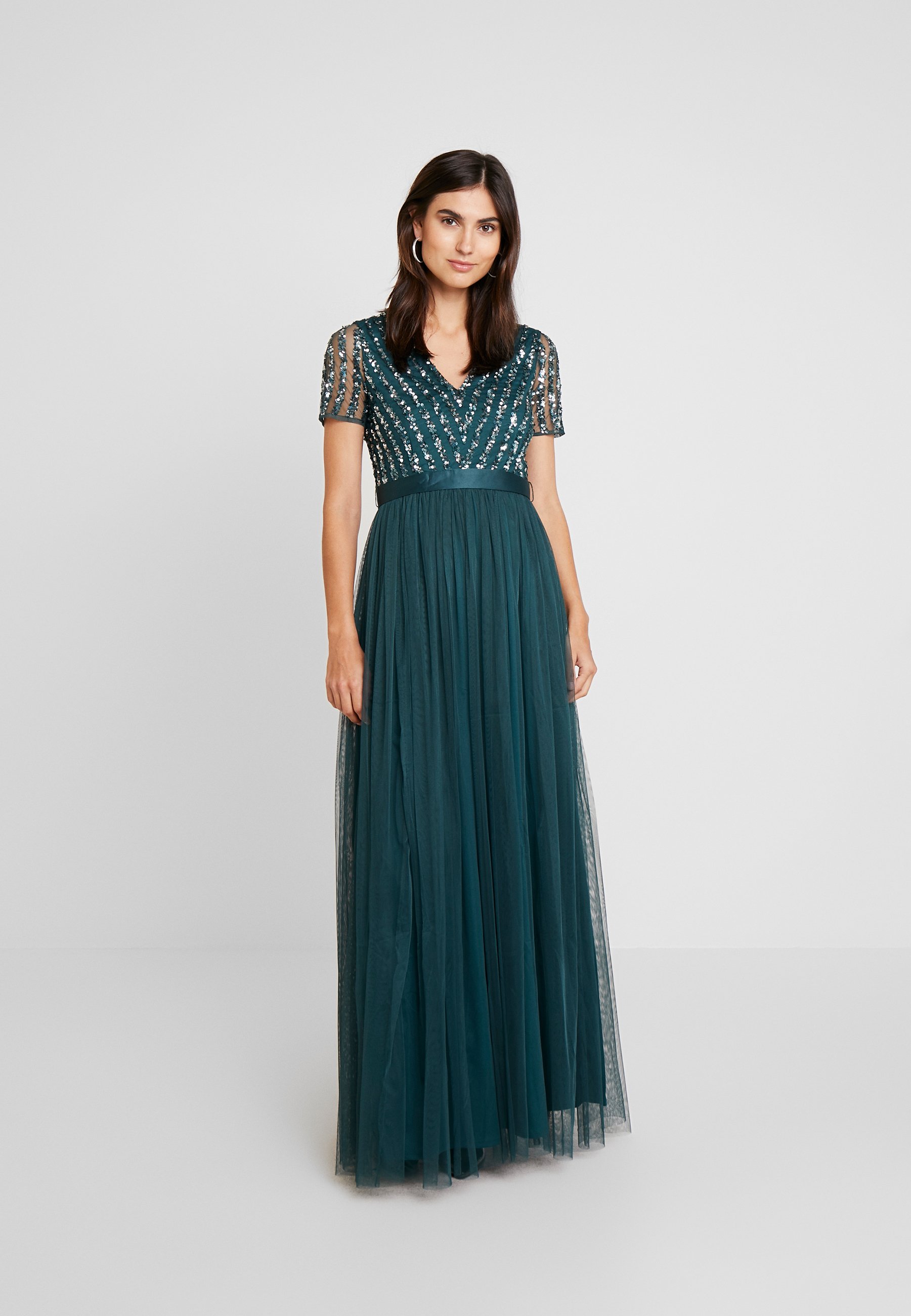 maya deluxe geometric