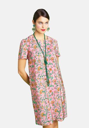 Day dress - rose