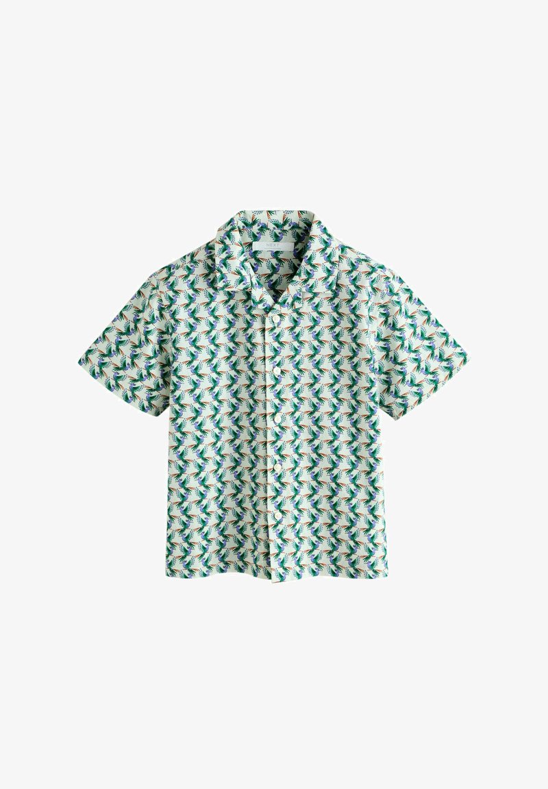 Chemise à manches courtes avec des boutons, ornée d'un motif intégral de colibris verts et bleus sur fond blanc.