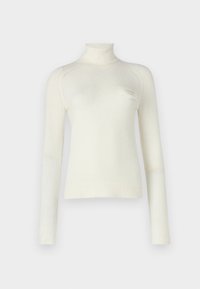 Maglione dolcevita in morbido tessuto bianco, con maniche lunghe, polsini a costine e un logo discreto sul petto. Tessuto liscio, vestibilità casual.