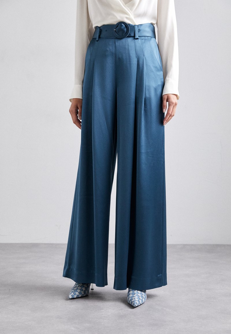 Cinq à Sept SMOOTH SHAUNA PANT - Pantalon de costume - onyx