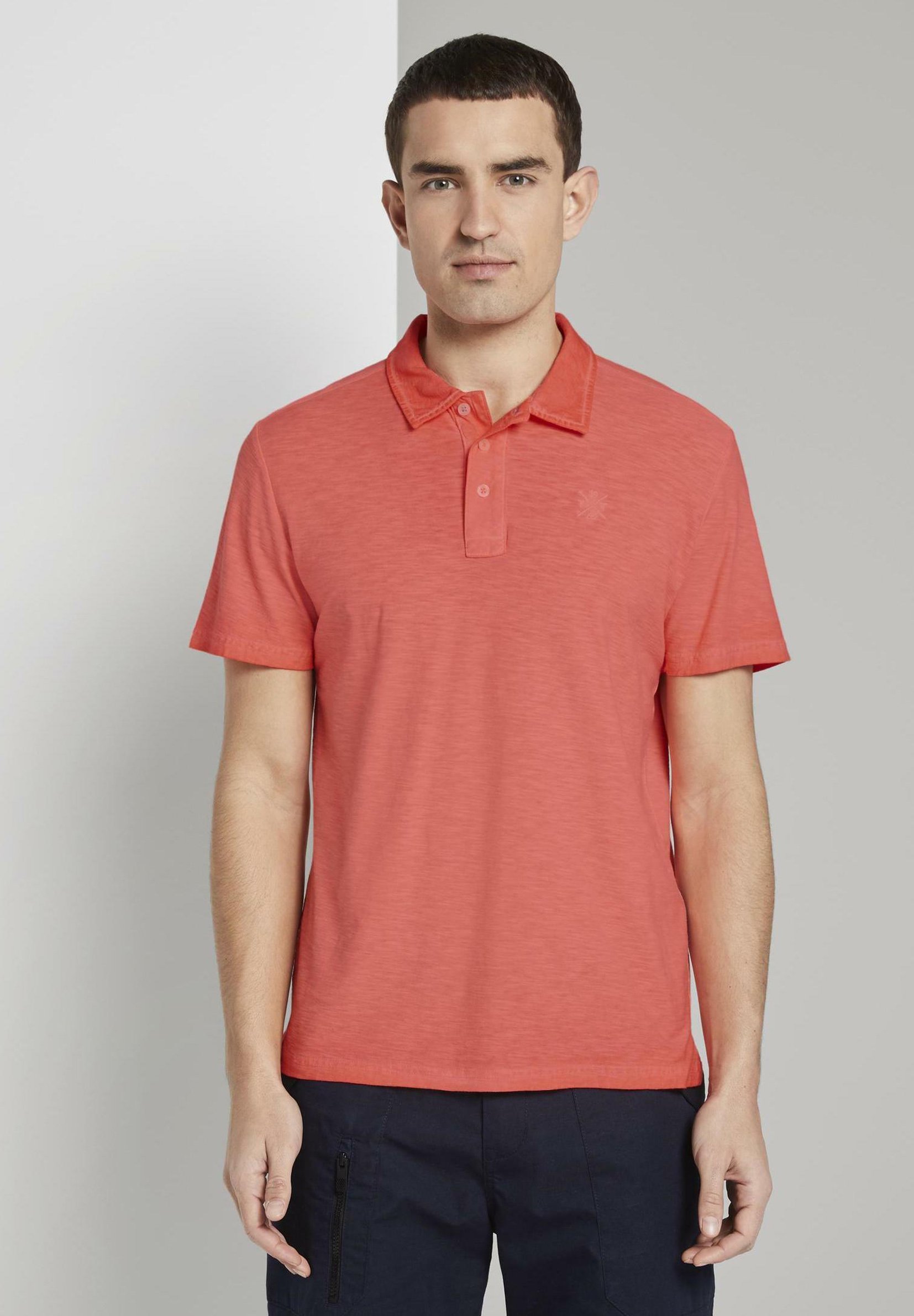 polo asics homme orange