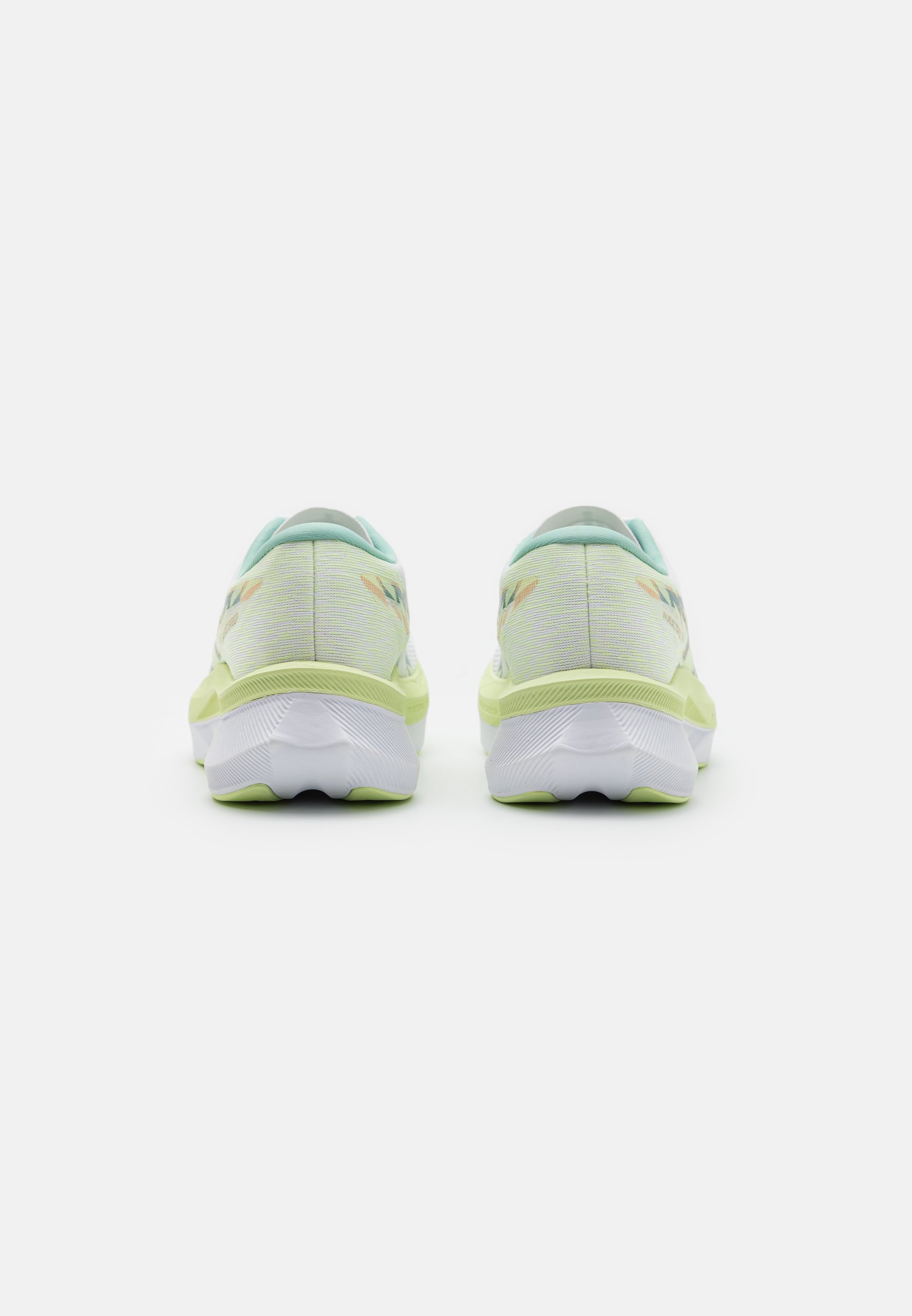 ASICS MAGIC SPEED ホワイト/グリーン ASICS MAGIC SPEED ホワイト/グリーン