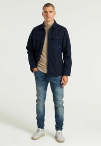 CHASIN' STRYKE HERRING - Skraistė  - dark blue