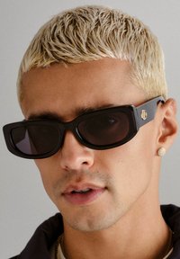 Le Specs MONOPOLY - Aurinkolasit - black