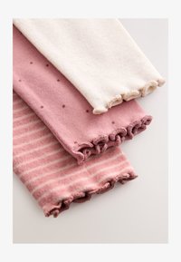 Neselectat, pink
