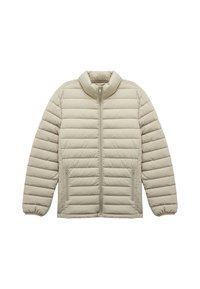 Jasno beżowa kurtka puchowa z wysokim kołnierzem, poziomym pikowaniem, dwoma przednimi kieszeniami na zamek błyskawiczny oraz elastycznymi mankietami.