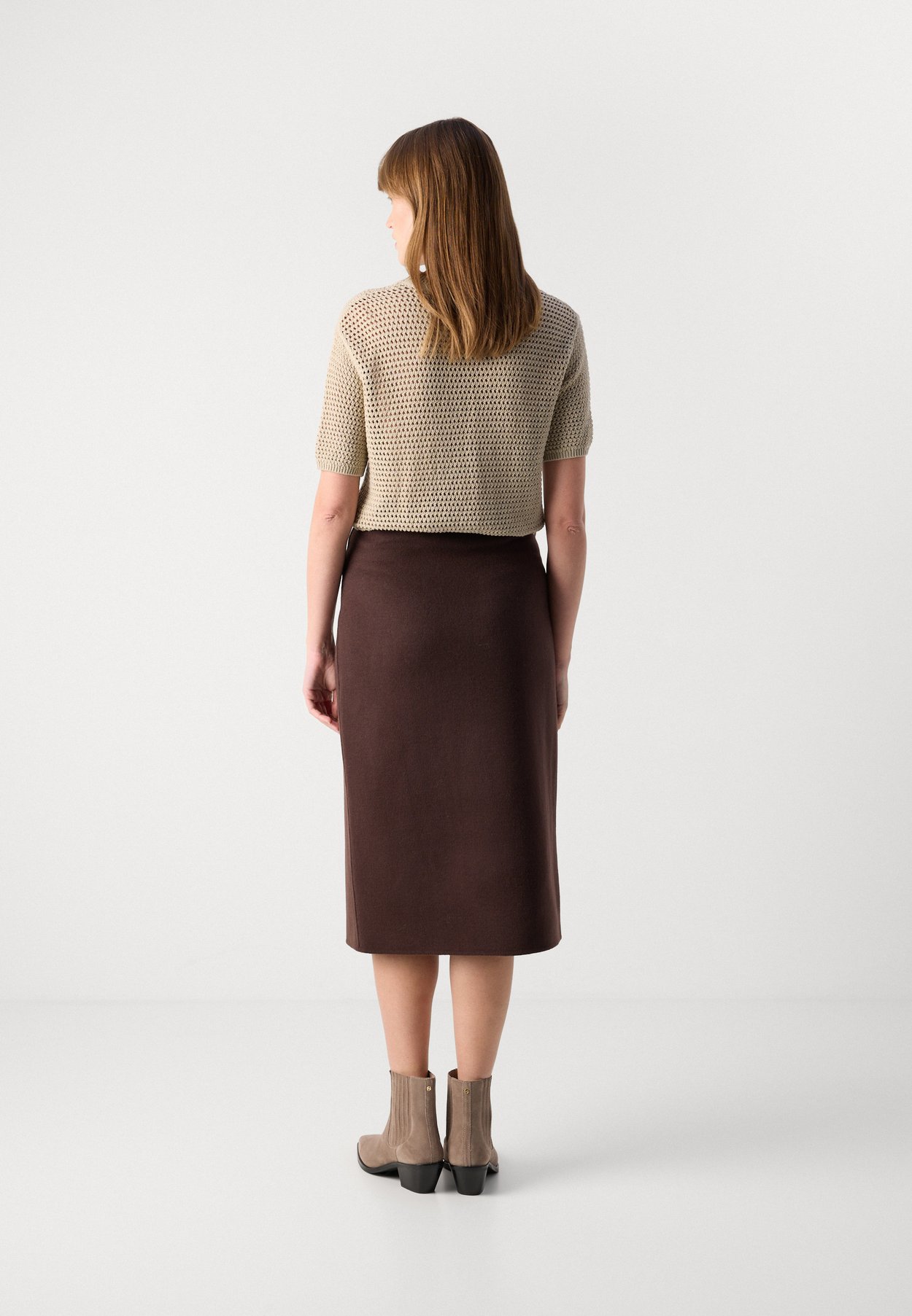 MIDI HANDSTITCHED WRAP SKIRT