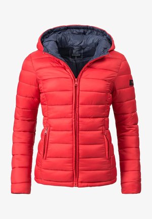 Rode gewatteerde jas met een rits aan de voorkant, kap en marineblauwe voering. Voorzien van zijzakken en een horizontaal gestikte textuur. Maat klein.