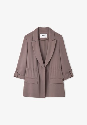 Taupefarbenes Damenblazer mit Reverskragen, dreiviertellangen Ärmeln mit Knopfdetails und zwei vorderen Klappentaschen, flach liegend.